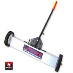 Metal Sweeper 24''